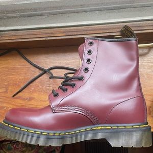 Brand new, never worn Dr. Martens Air Wave Maroon boots